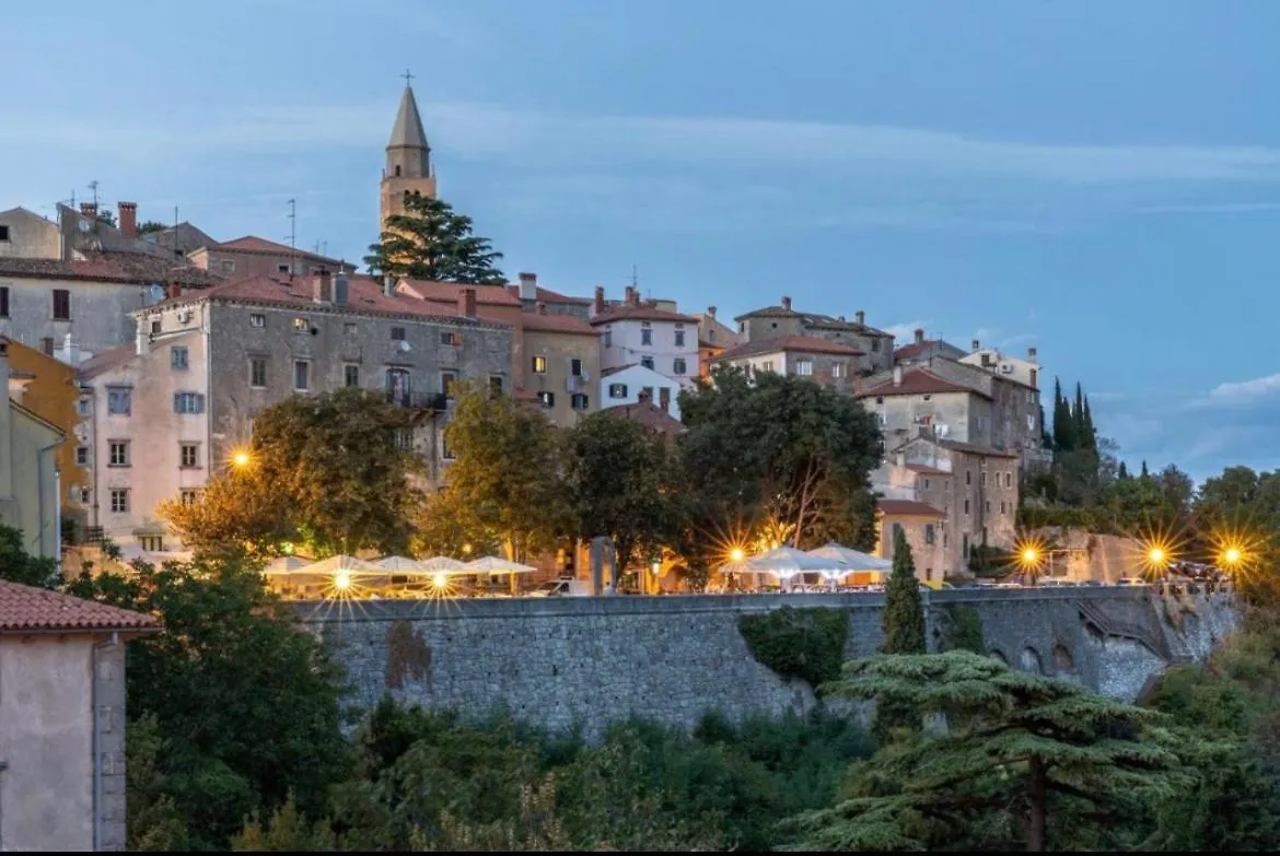 Navona Apartment Labin
